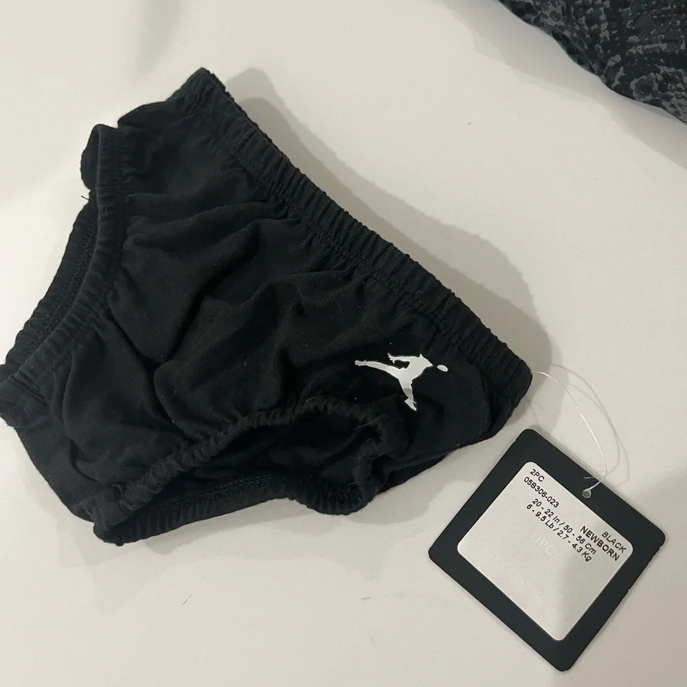 Jordan Kids Black and Gray Diaper Cover Set